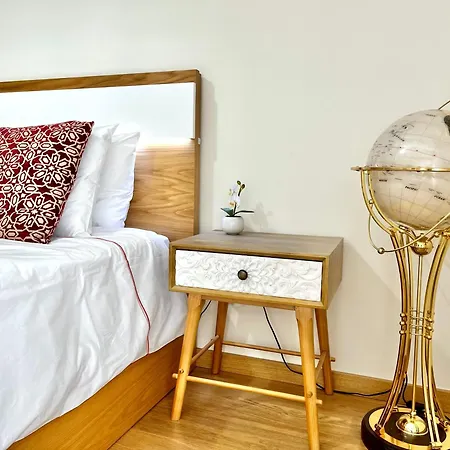 Апартаменты Modern & Spacious With River View *