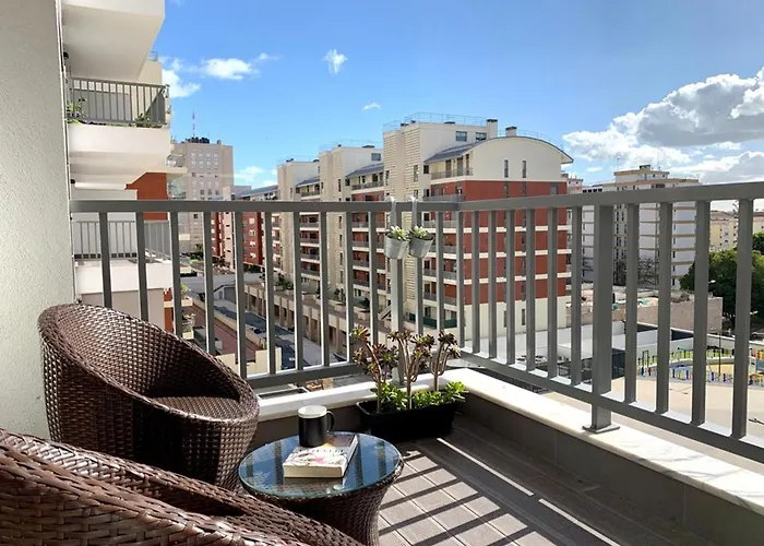 Apartamento Modern & Spacious With River View Lisboa