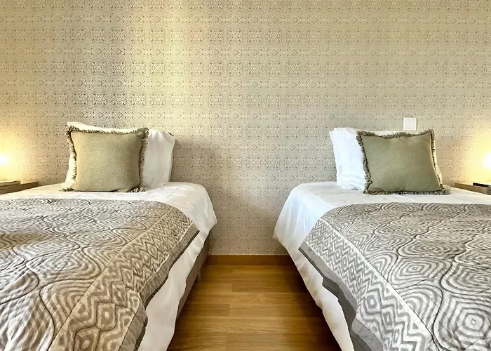 Modern & Spacious With River View Lisboa