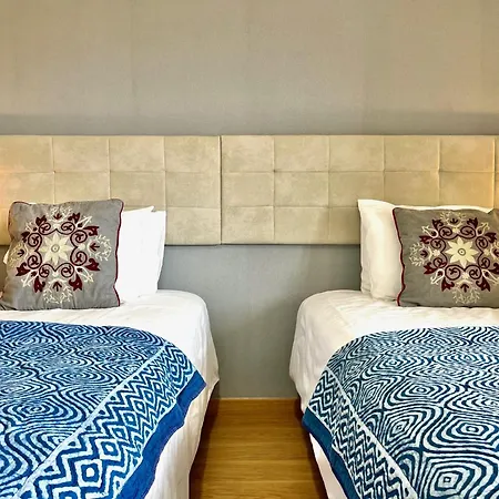 Modern & Spacious With River View Lisboa